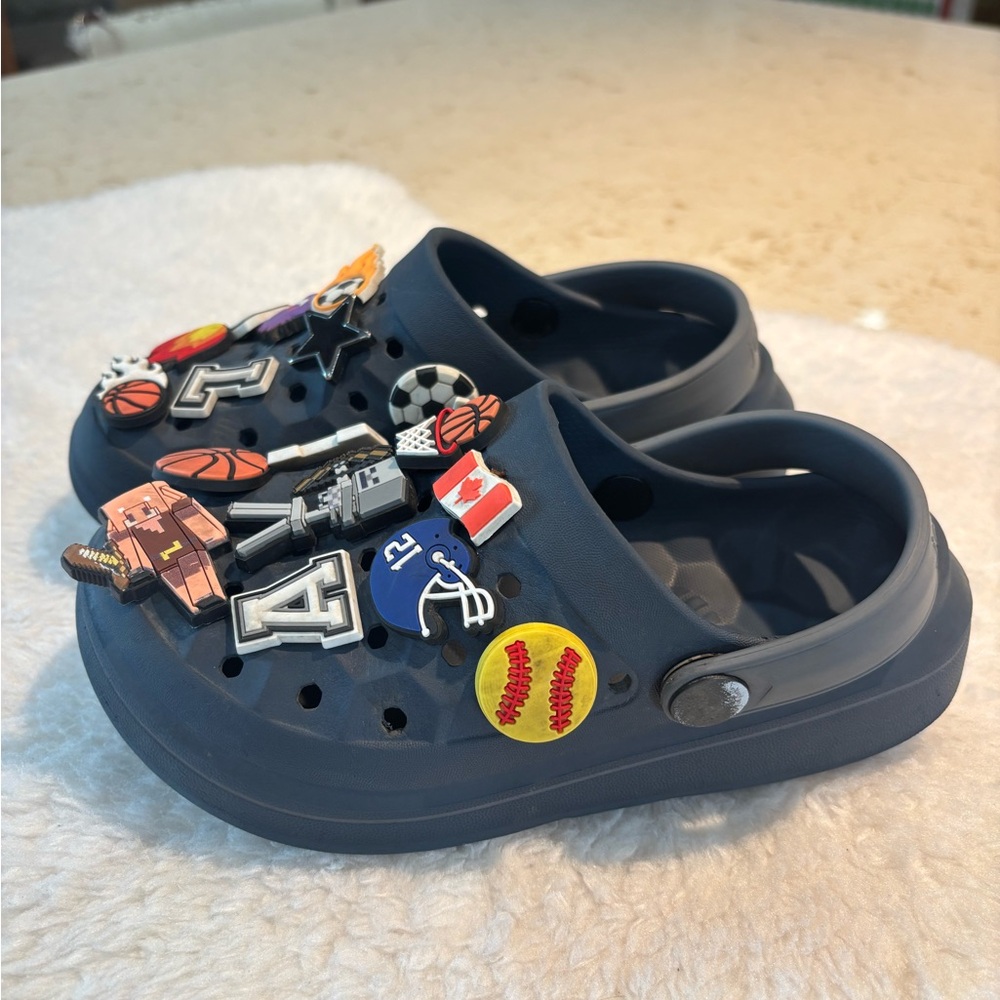 Kids Navy Blue Sports-Themed Clogs